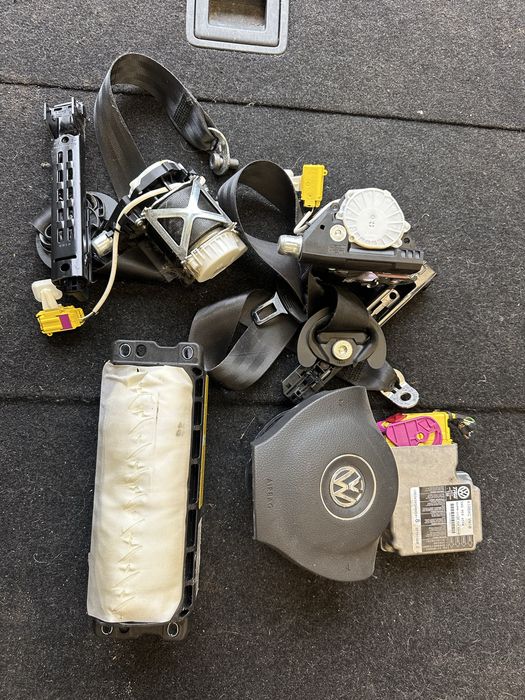 Air bag poduszki powietrze pasy passat b7 zestaw