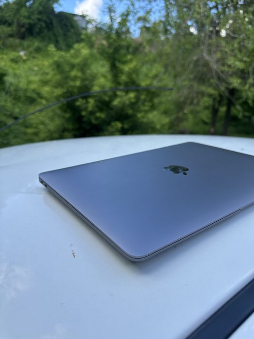 Macbook Air M1 100% АКБ 8/512gb Space grey A2337 не макбук про Pro M1 m2 A2338