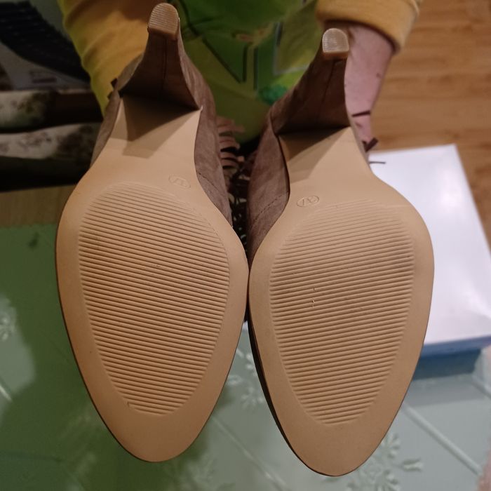 Nowe buciki 37 r