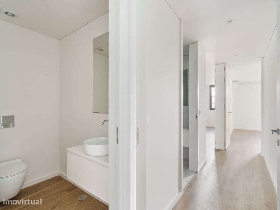 Apartamento T3 Novo em Tenões