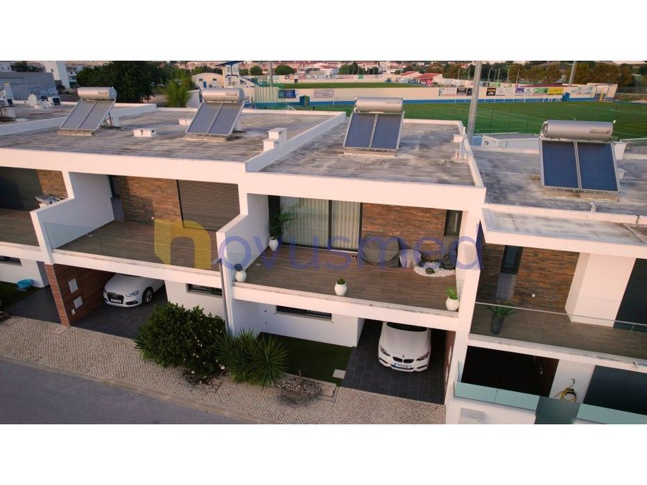 Moradia T3 em zona tranquila nas Ferreiras, Albufeira