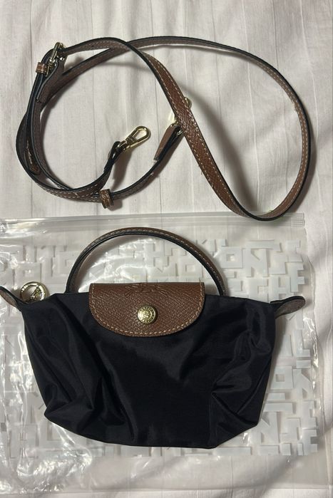 Longchamp S raramente usada preta