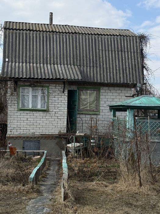Прописка можлива!Продаж двоповерхової цегляної дачі в СТ Автозаводець!