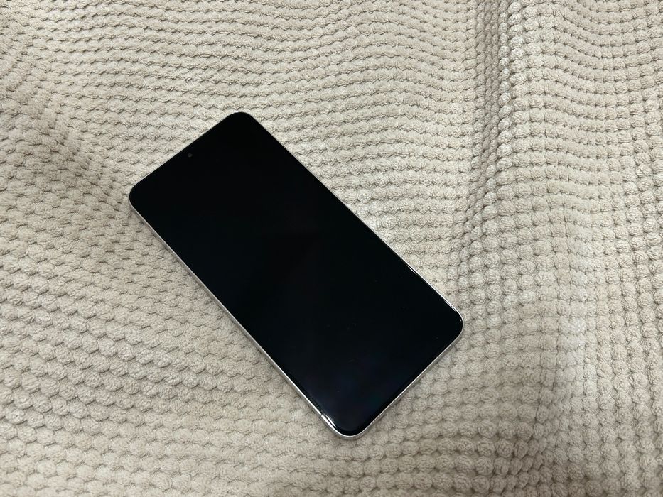 Samsung Galaxy S22 plus