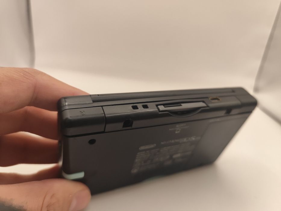 Nintendo DS Lite Vermelha/Preta + Cartucho R4 + Bolsa + Carregador | Impecável