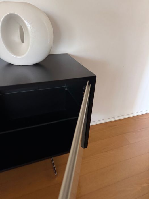 Aparador moderno lacado preto e branco, Preço reduzido!