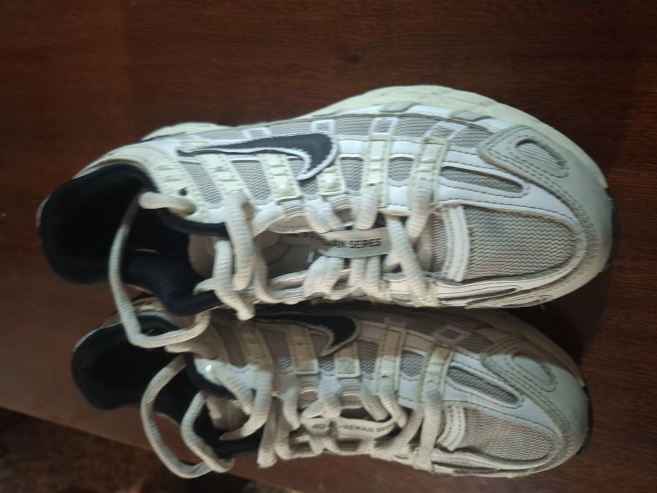 Кросівки Nike p-6000