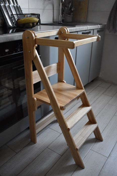 Вежа Монтессорі, вежа помічника.