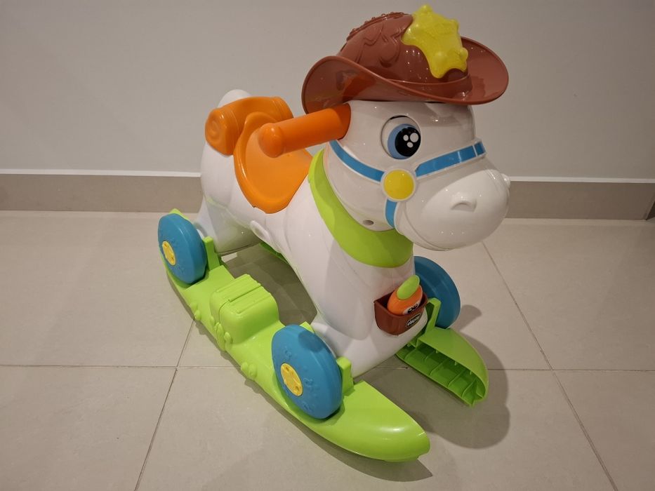 Chicco Baby Rodeo konik interaktywny jeździk bujaczek bujak 3W1