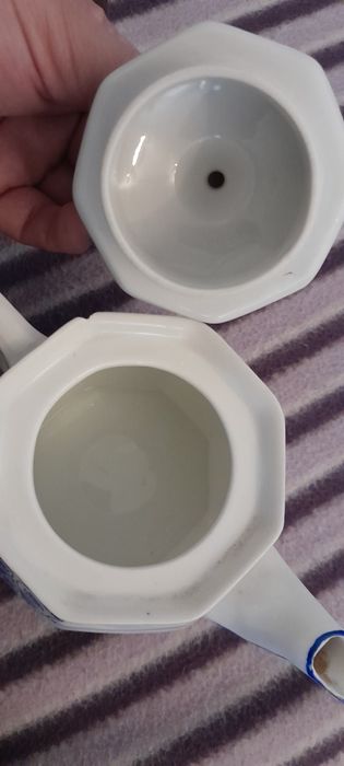 Loiça antiga v.a. e coimbra