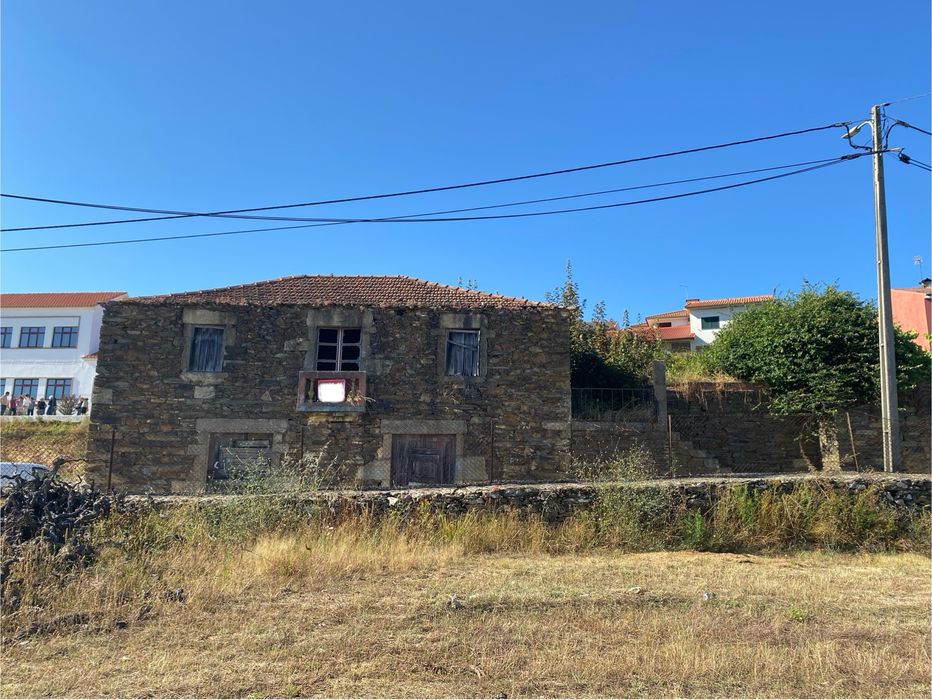 Moradia unifamiliar - Guiães