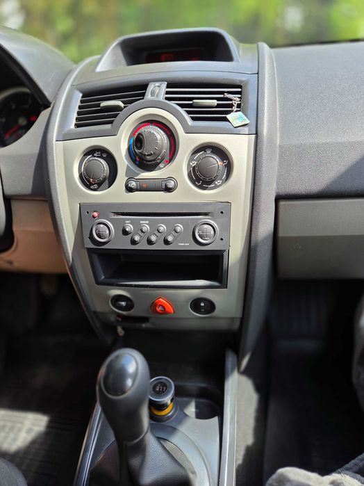 Renault Megane 1.5 dCi авто