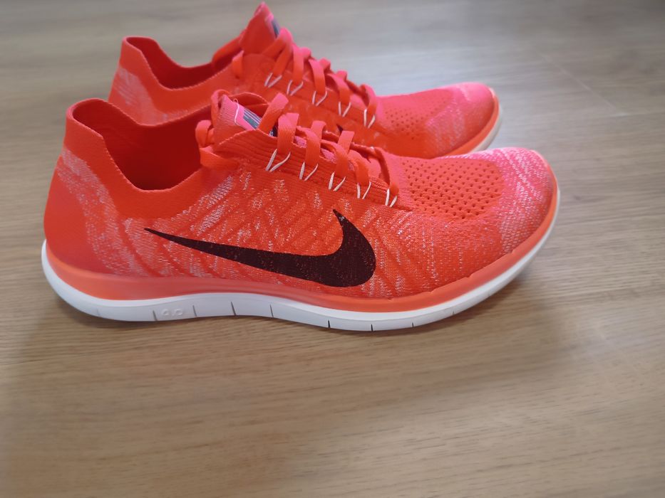 Кросівки Nike для бігу чоловічі розмір 42