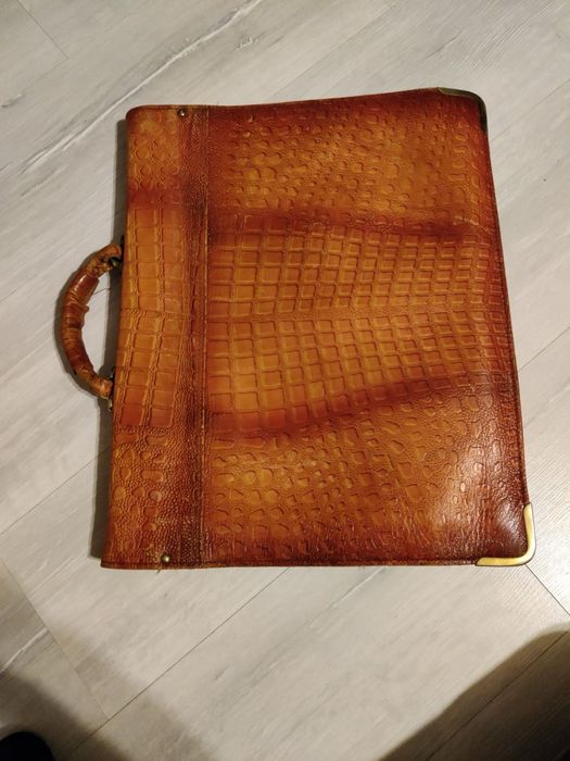 Кожанная мужская сумка