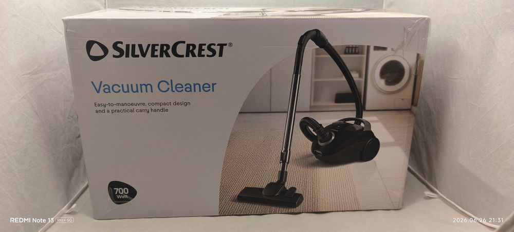 Odkurzacz SilverCrest 700W – nieużywany, komplet