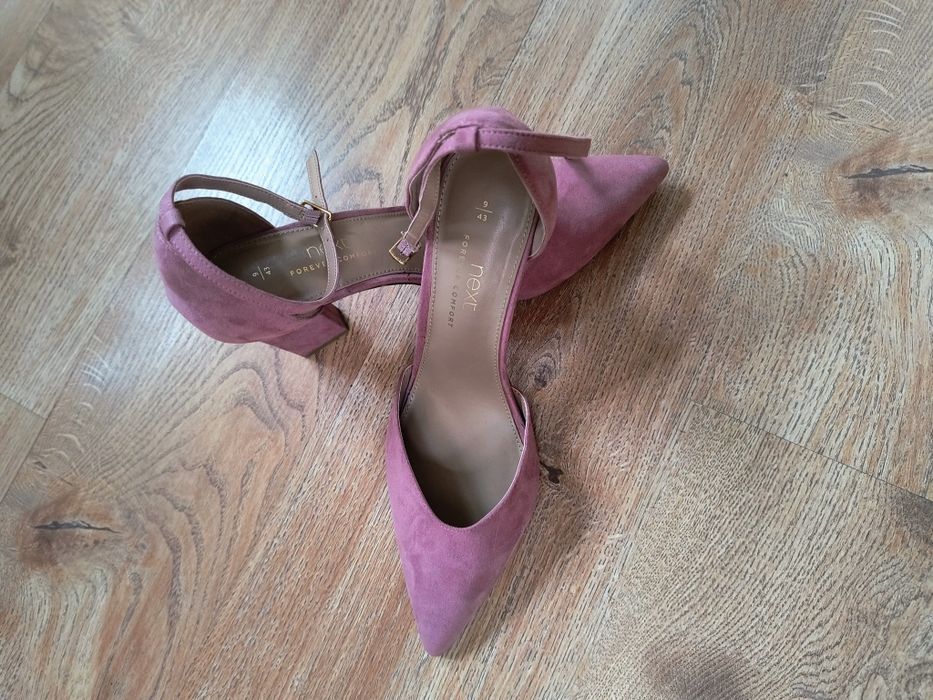 Czółenka pudrowy róż Next rozmiar 43