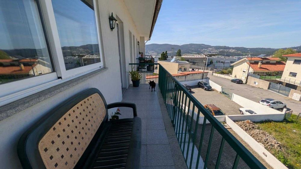 Apartamento T3 em vale de cambra