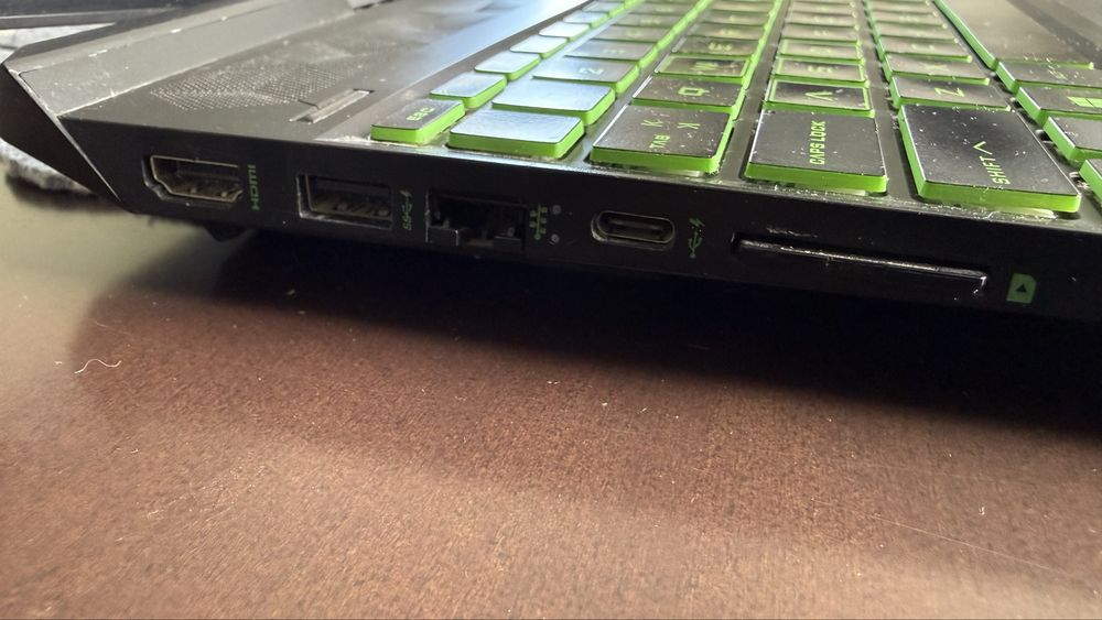 Laptop GTX 1660 ti HP