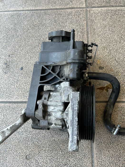 Pompa wspomagania Mercedes Sprinter 2.2 cdi om651