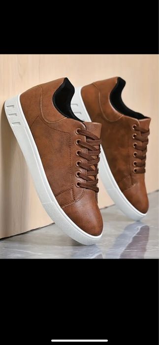 Кросівки ( кеди ) чоловічі. Є всі розміри. Відправляєм