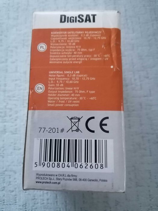 Konwerter SINGLE pojedynczy DigiSAT S010 z uchwytem.
