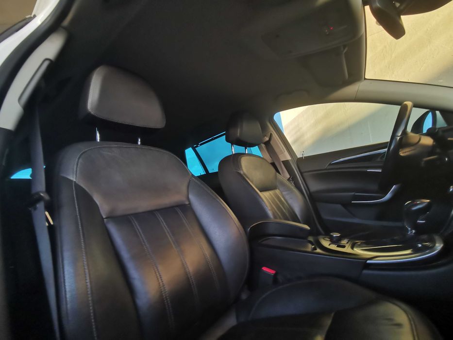 Opel Insignia 2.0 TDCi - automat - full wersja wyposażeniowa