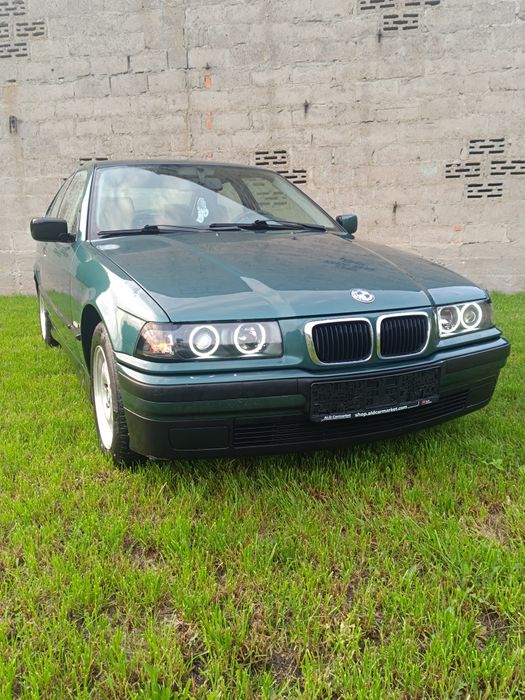 BMW E36 1.9 118km