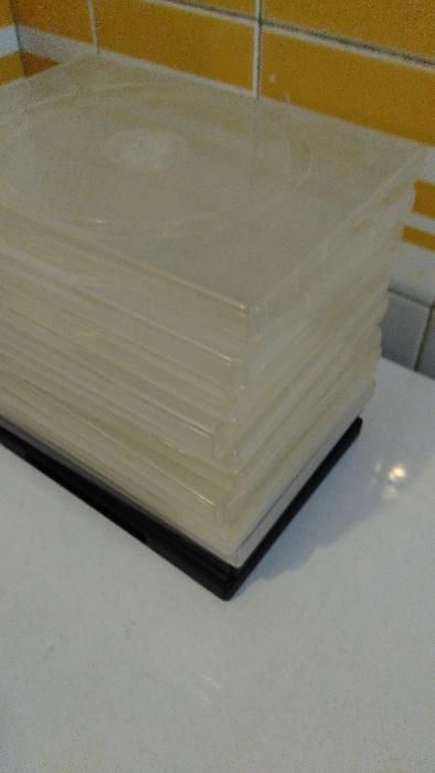 DVD/CD Cases64740049765506121
