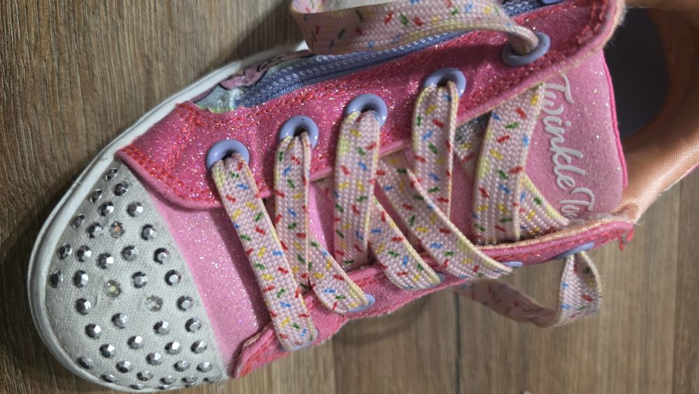 Buty trampki r. 30 Skechers brokatowe