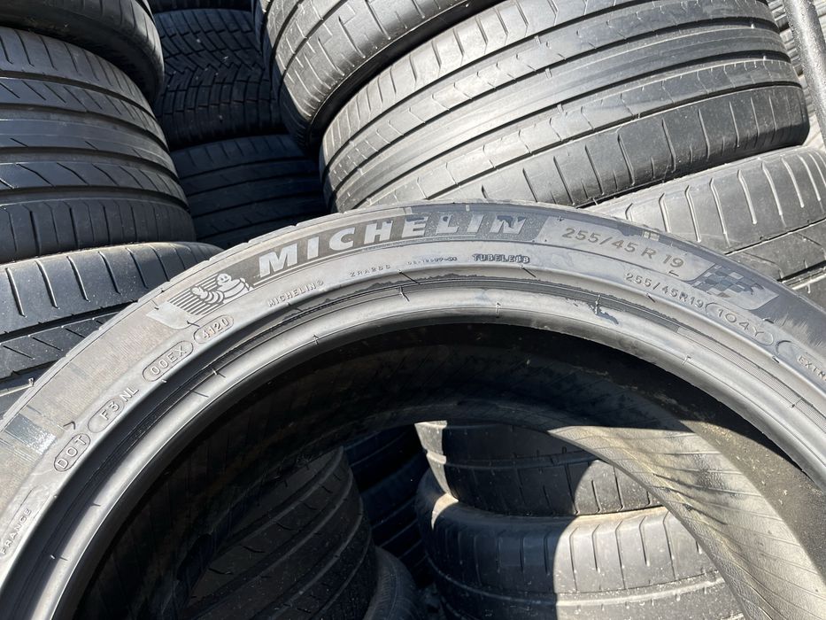 Michelin Pilot Sport4 255 45 R19 Вул.Дружківська12