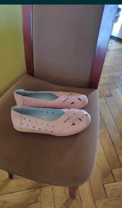 Balerinki buty naturalna skóra różowe rozm. 41