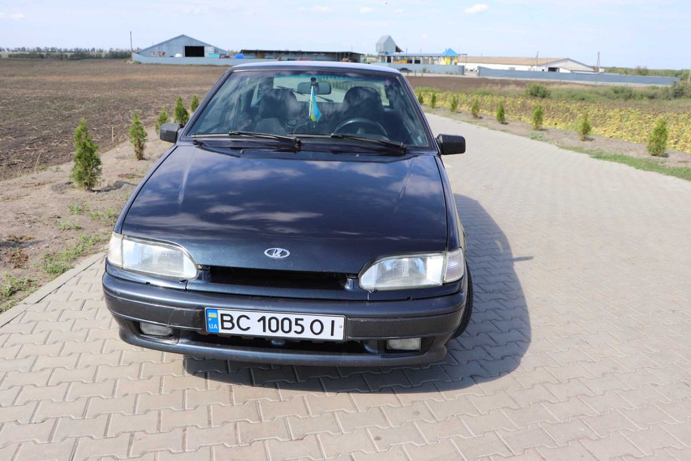 Автомобіль ВАЗ-2114