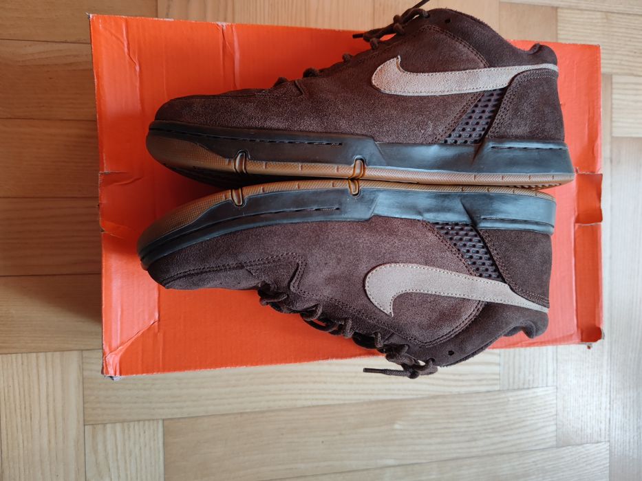 NIKE_zamszowe męskie obuwie sportow_JAK NOWE