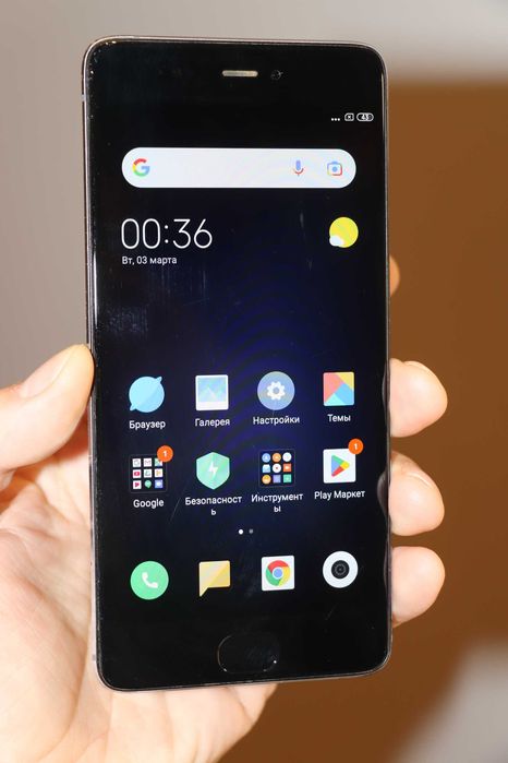 Xiaomi Mi5s 3/64GB Gray, хороший стан!
