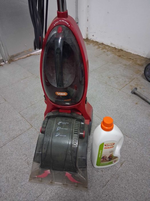 Maquina para lavar / limpar tapetes Vax