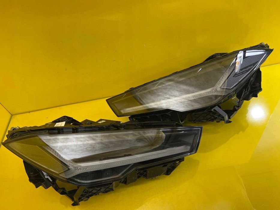 Фара ліва права Lamborghini Urus повний світодіод4ML941035C,4ML941036C