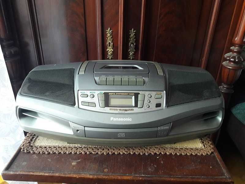 Panasonic RX-DS19 radiomagnetofon