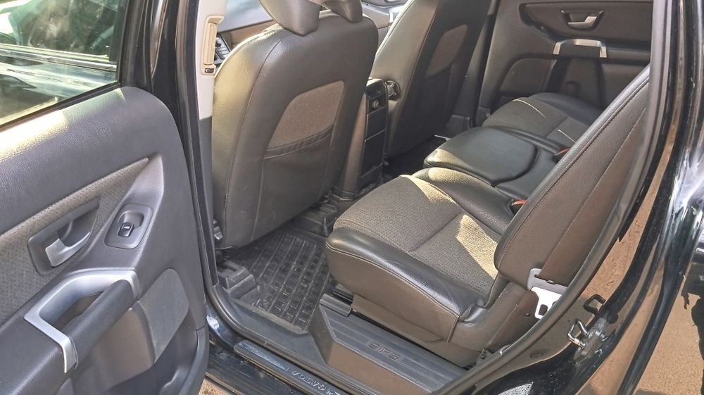 Продам Вольво xc90 2005г 7мест