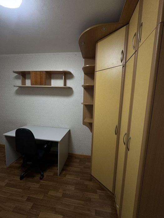 Здається кімната без господарів м. Мінська, м. Героїв Дніпра