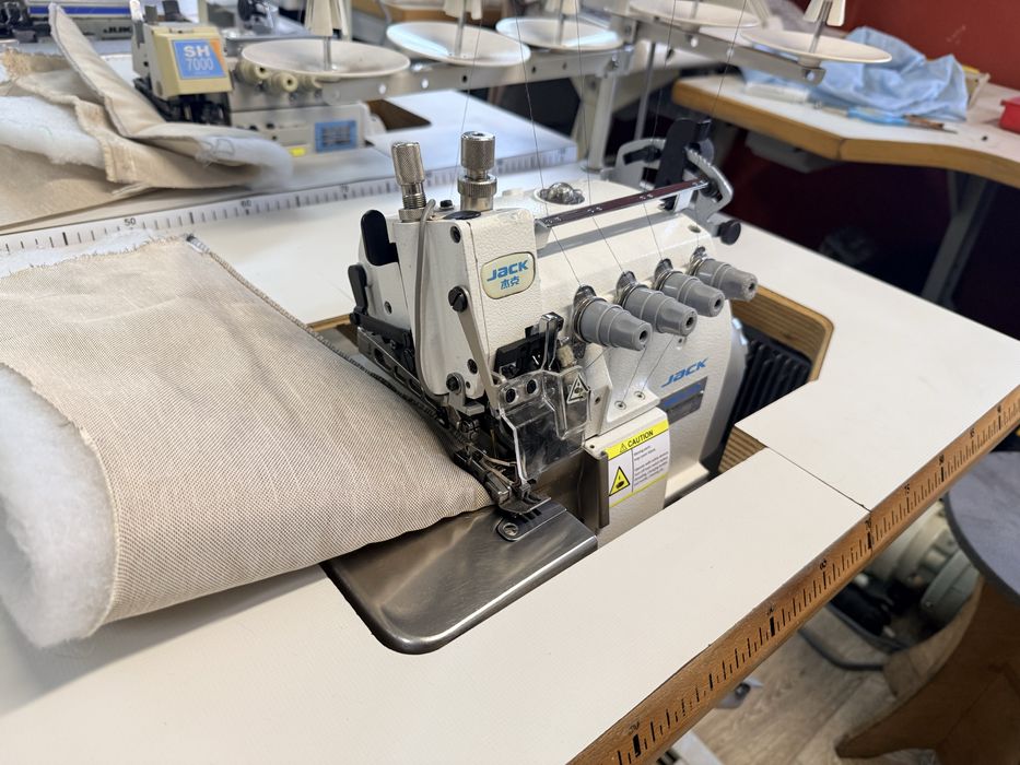 Overlock Jack JK-798TDI 5 nitkowy(Juki)g.transport ciężkie szycie 230V