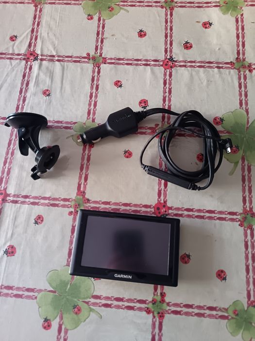 GPS marca Garmin Série drive 50 lmt  + oferta brindes