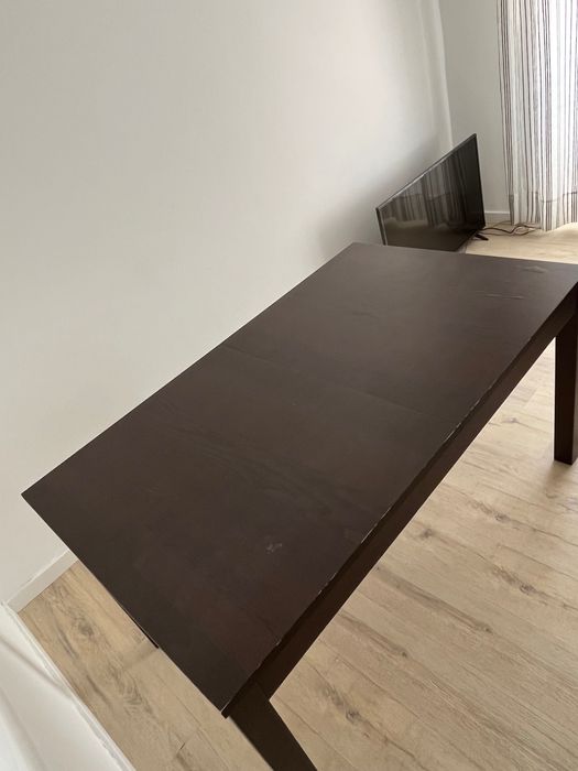 Mesa de Jantar Extensível do IKEA + 2 cadeiras (opcional)