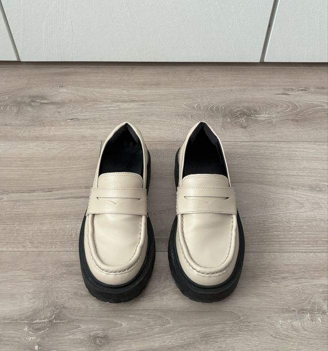 Дитячі лофери Zara