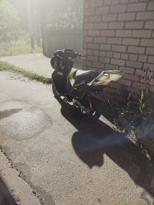 Продам ямаха некзон находу нада настроїть карб і трансу