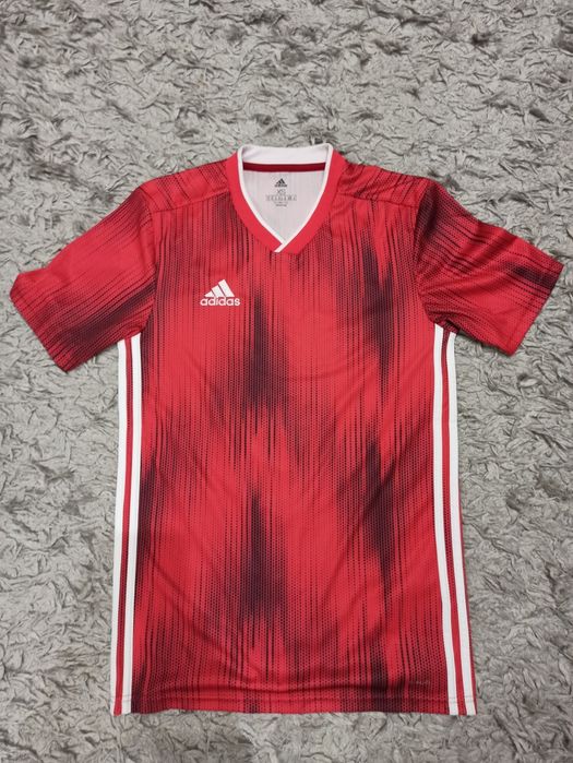 Футболка Adidas  XS ,Оригинал