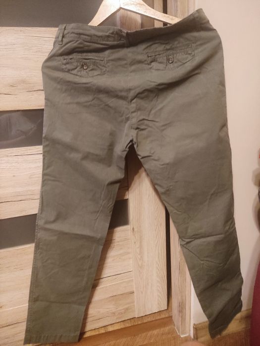 Spodnie chłopięce materiałowe