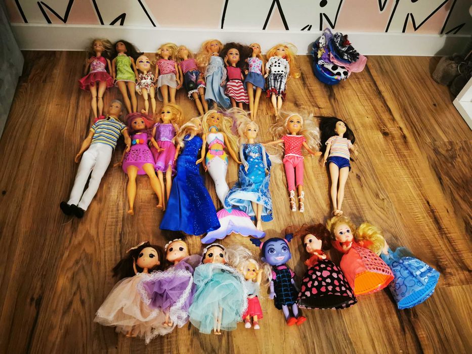 Lalki Barbie i inne 25 szt