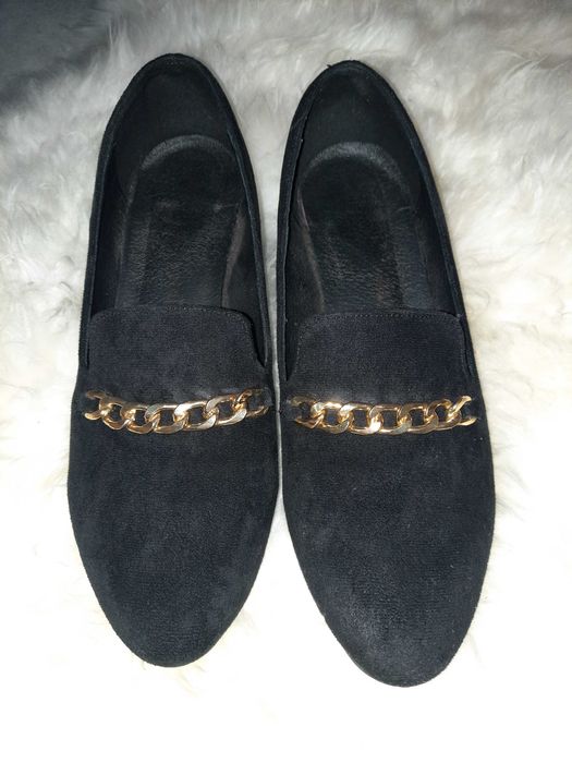 Czarne zamszowe mokasyny z łańcuszkiem old money roz. 37