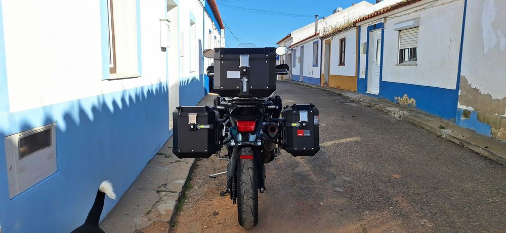 Triumph 900 gt (muitos extras)