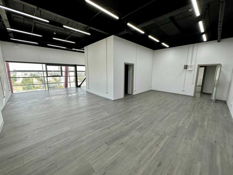 Видовий та Сучасний офіс в 3 рівня 860м.кв. біля метро Шулявка та КПІ.БЕЗ%